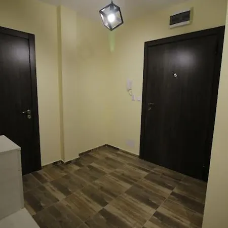 Apartmán La Familia 1 *